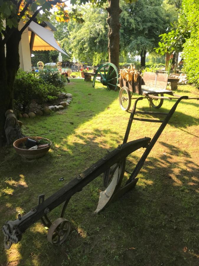 "Ai 4 Soli" Cermenate Bagian luar foto