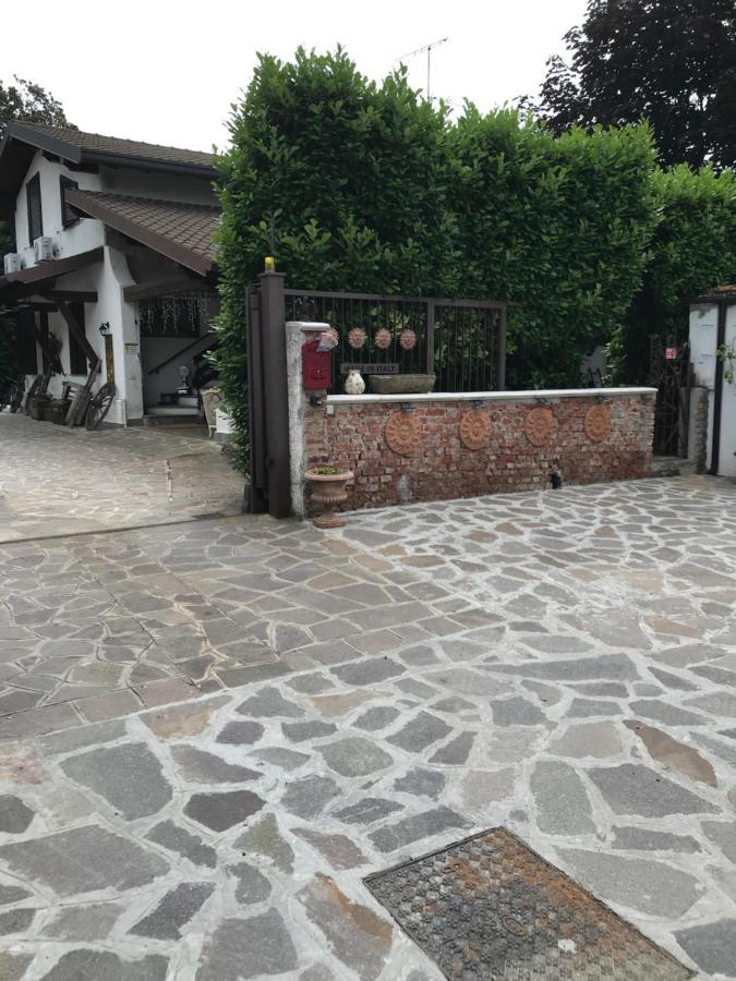 "Ai 4 Soli" Cermenate Bagian luar foto