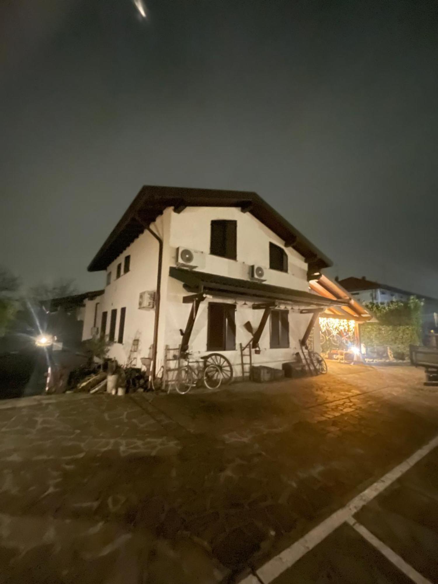 "Ai 4 Soli" Cermenate Bagian luar foto